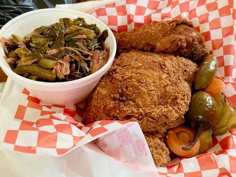 Tha Neighborhood Kitchen in Dallas