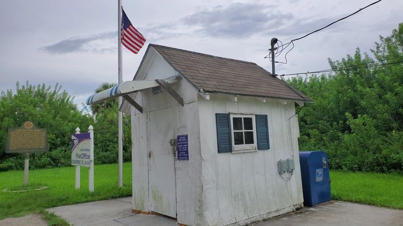 World's Smallest Post Office – Ochopee