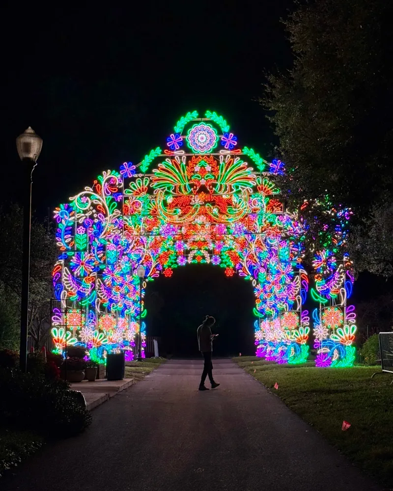 Dazzling Nights at Leu Gardens, Orlando