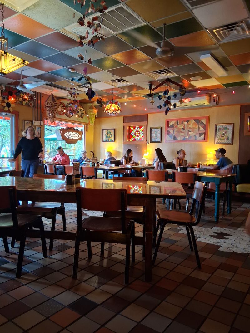 Satchel's Pizza — Gainesville