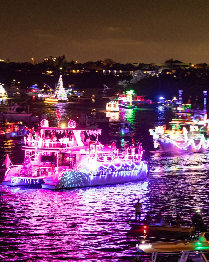 Palm Beach Holiday Boat Parade — North Palm Beach to Jupiter