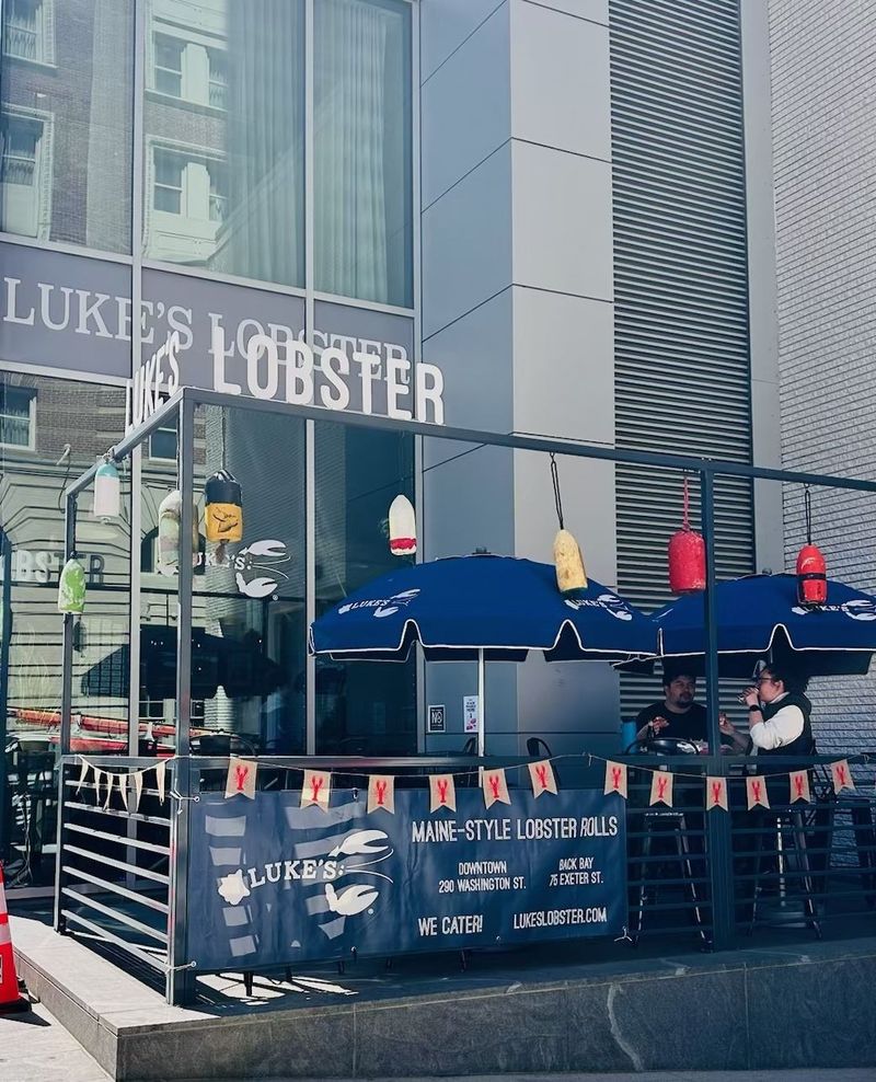 Luke's Lobster Back Bay