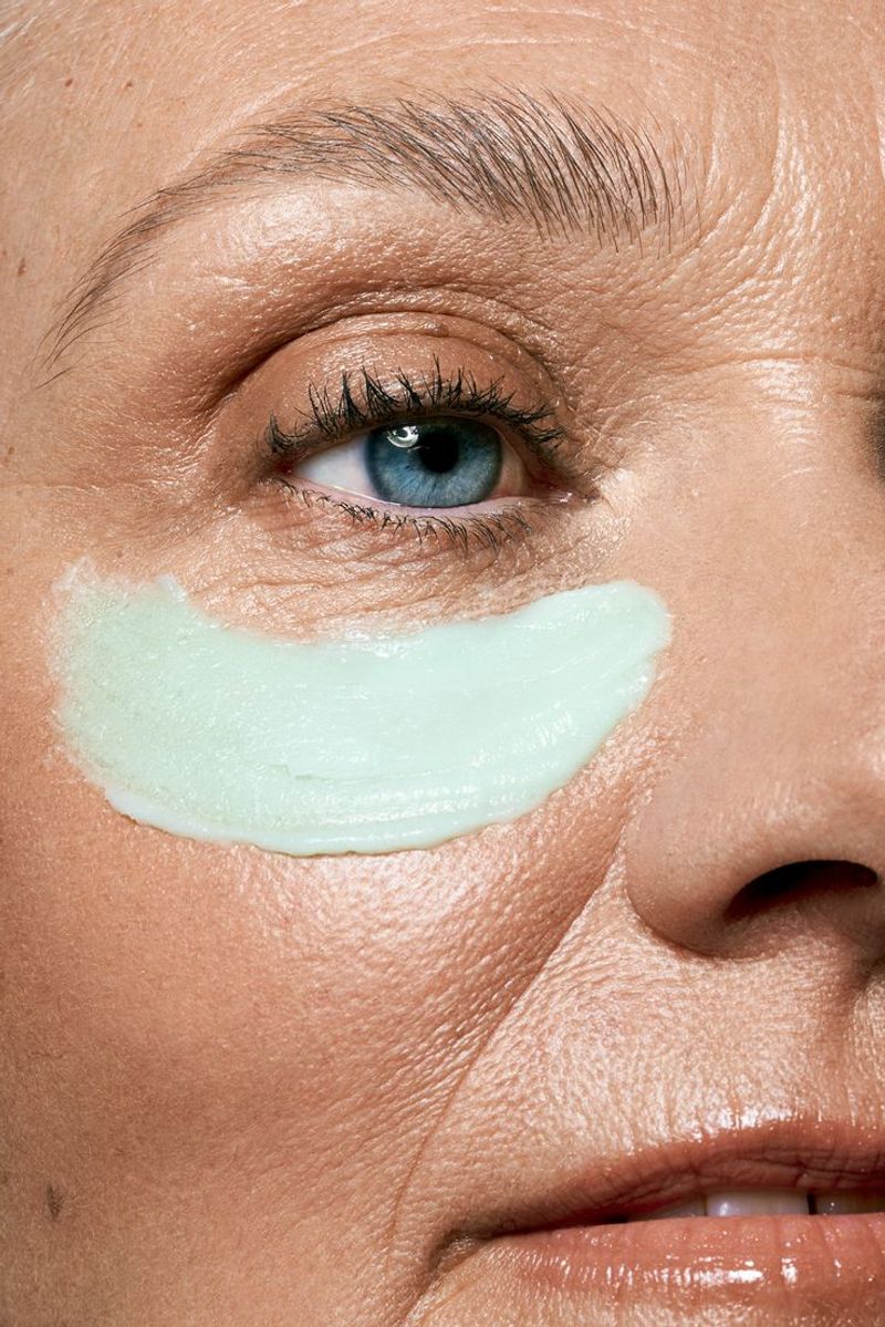 50 and Fabulous? Check out These 7 Makeup Mistakes That are Aging You Overnight