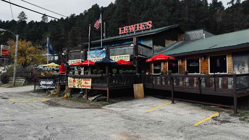 6. Lewie's Burgers & Brews — Lead