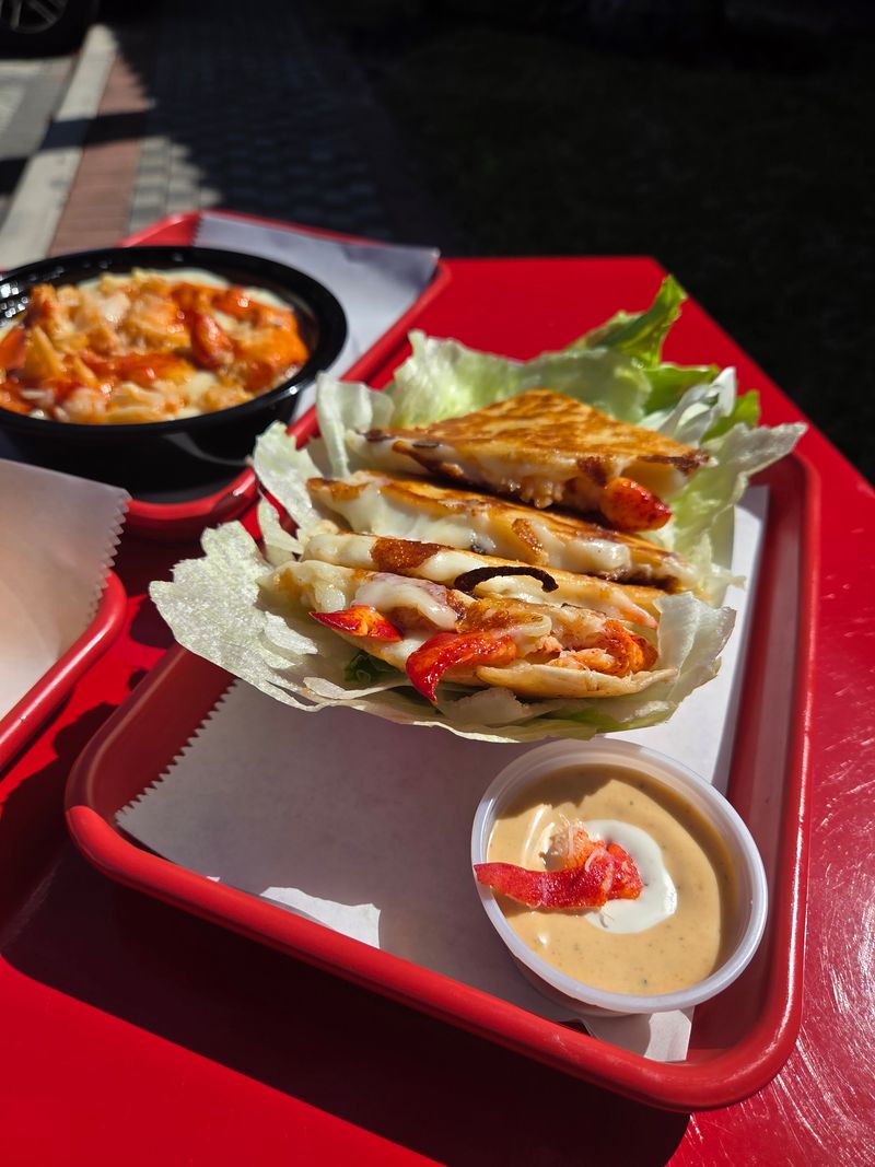 Mystic Lobster Roll Co