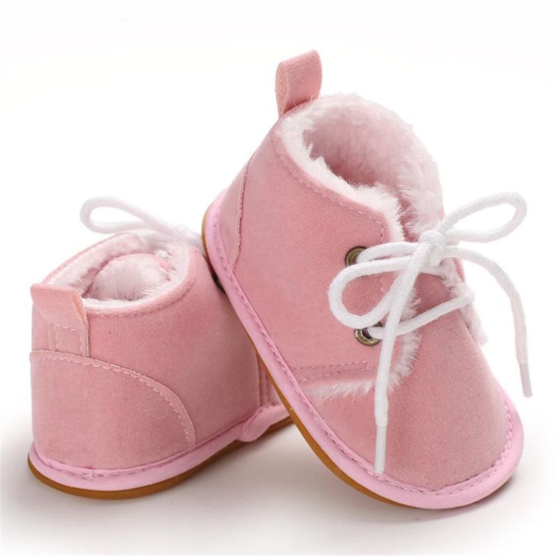 10 Perfect Shoe Picks for Babies Learning to Take Their First Steps