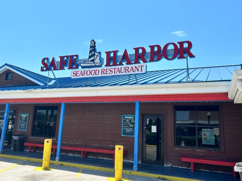 Safe Harbor Seafood Market & Restaurant — Atlantic Beach
