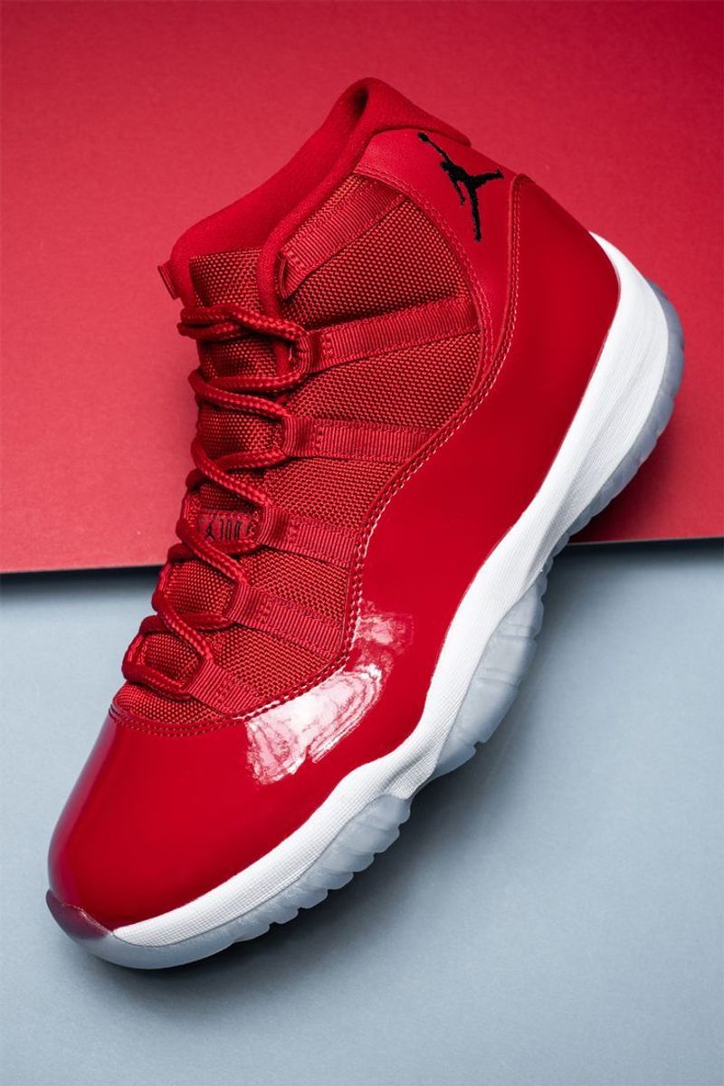 Air Jordan 11 'Cherry Red'