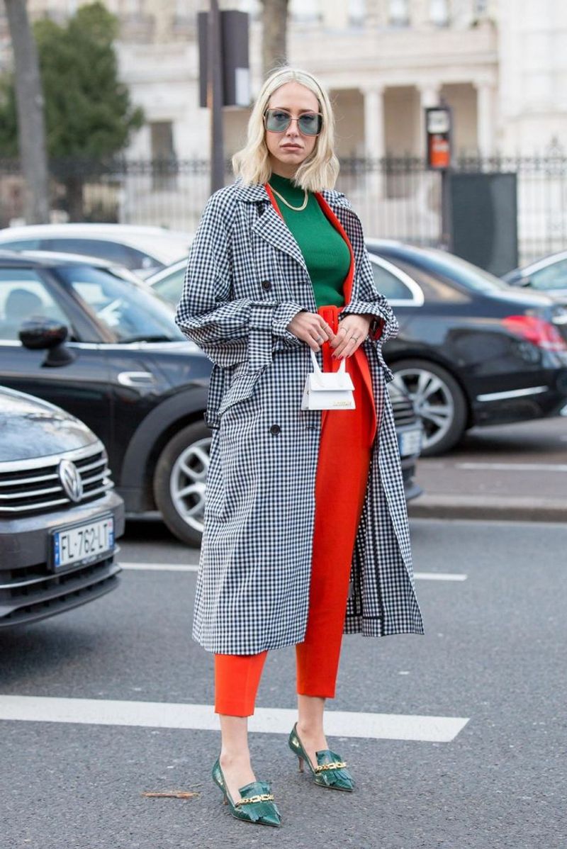 Avoid These Fashion Faux Pas Like the Plague – 9 Worst Color Combos That Will Seriously Sabotage Your Style