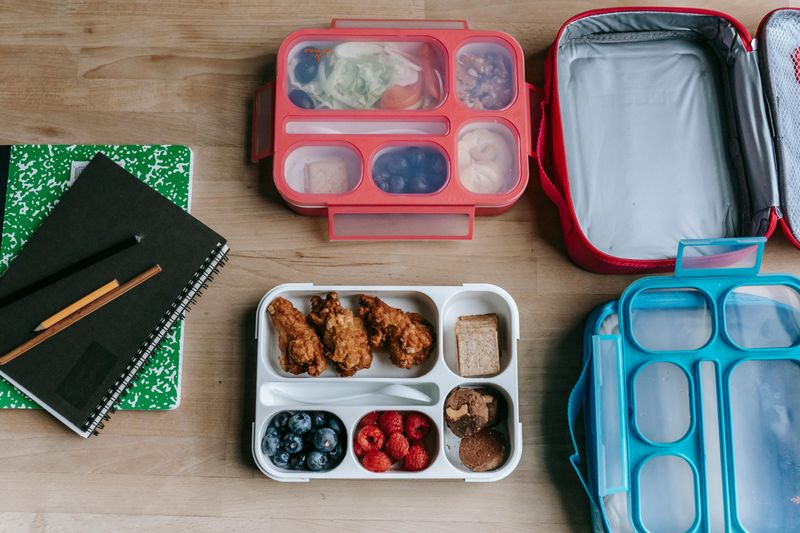 Processed Convenience vs. Home-Cooked Meals