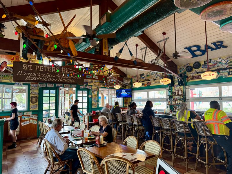 Fourth Street Shrimp Store — St. Petersburg