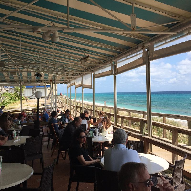 Dune Deck Café – Lantana