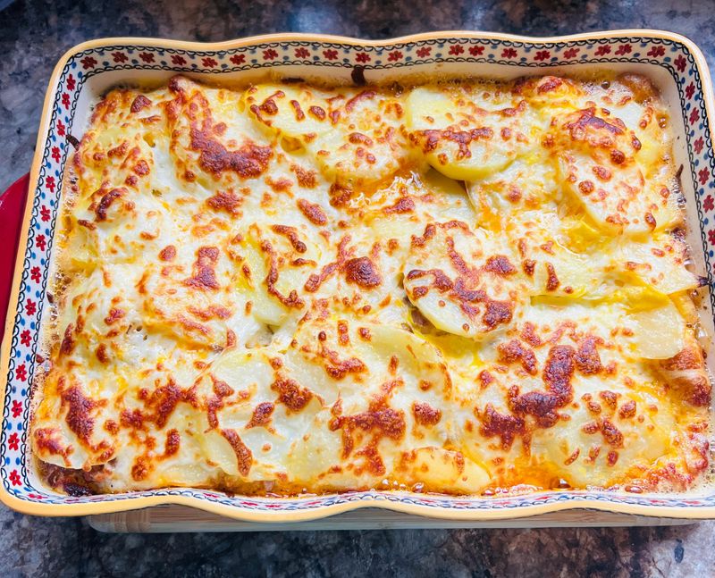Cheesy Scalloped Potatoes
