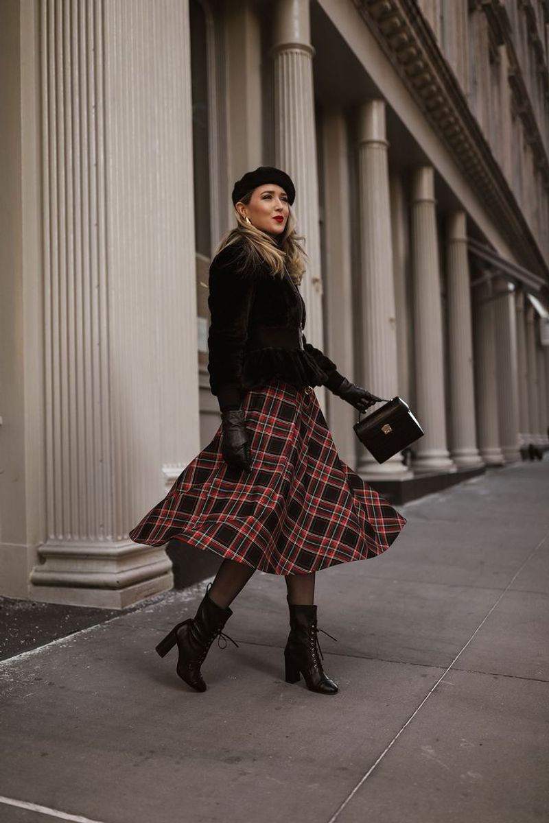 10 Must-Have Winter Boot Outfits for a Fashionable Snow Day