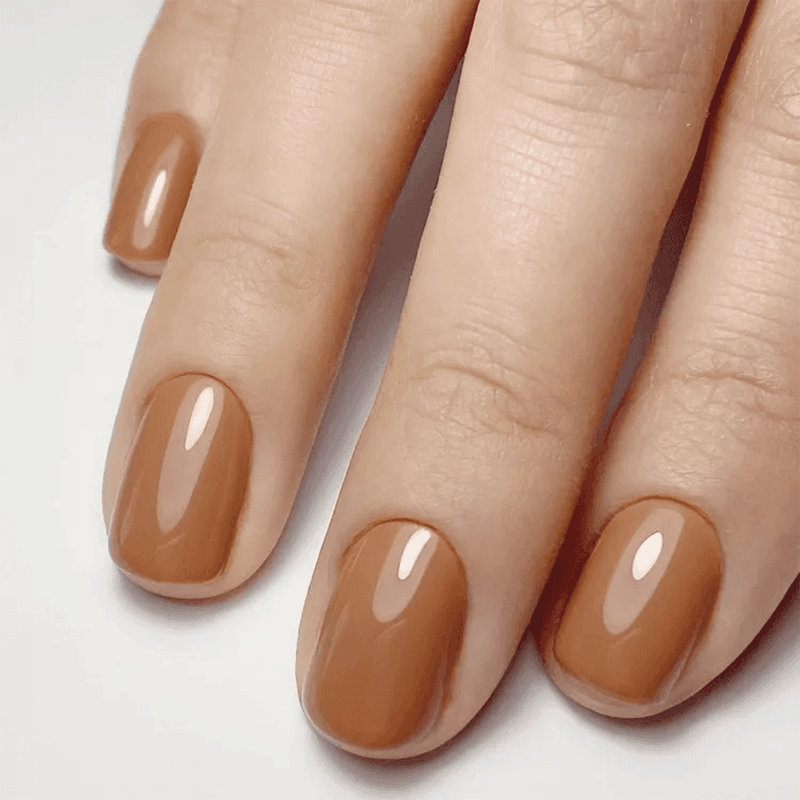 Elegant Mocha Mousse Accents