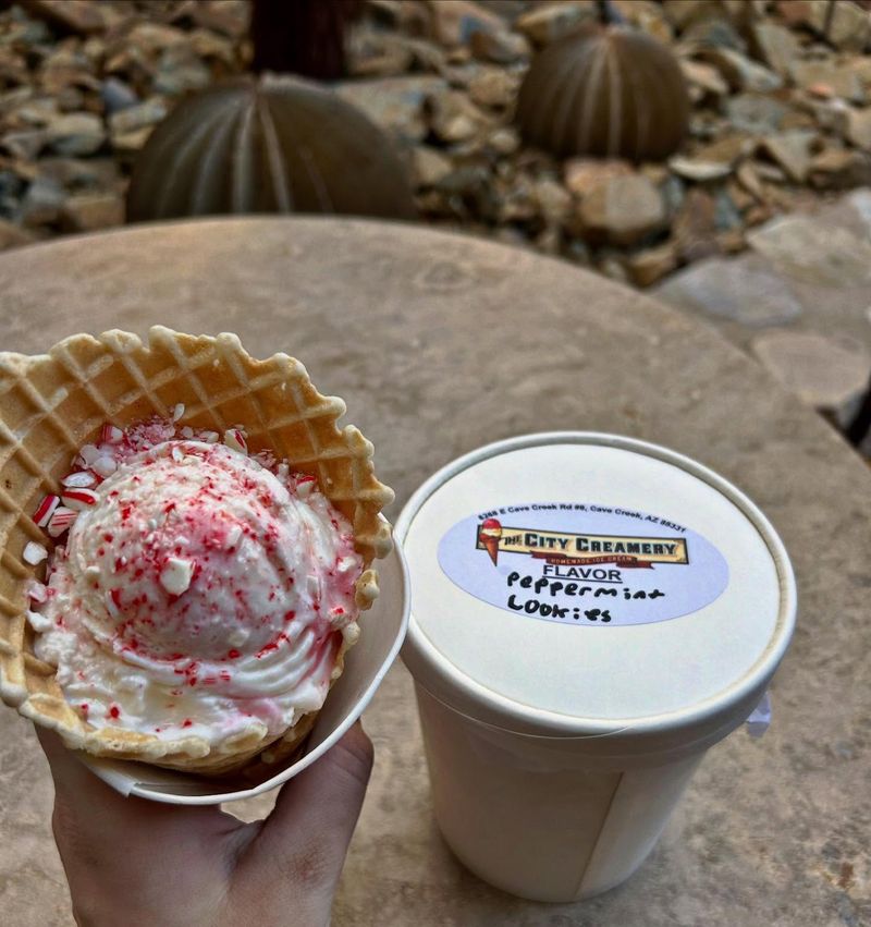 The City Creamery, Cave Creek