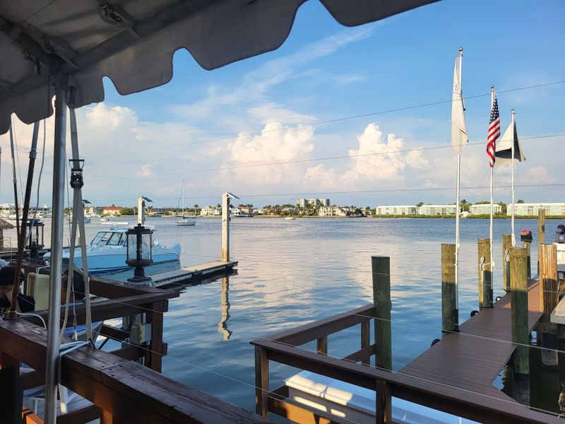 The Boathouse on Naples Bay (Naples)