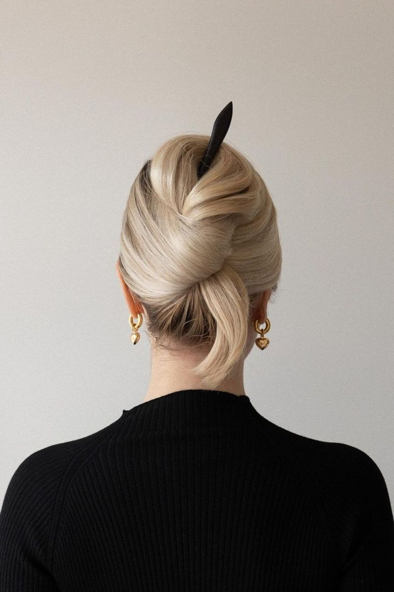 Get Ready in Minutes — Easy Updo Hairstyles for Daily Chic