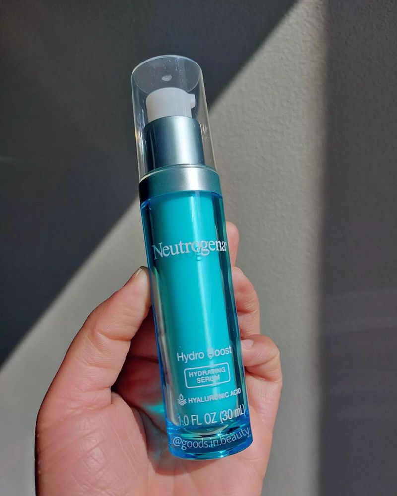 Neutrogena Hydro Boost Hydrating Serum