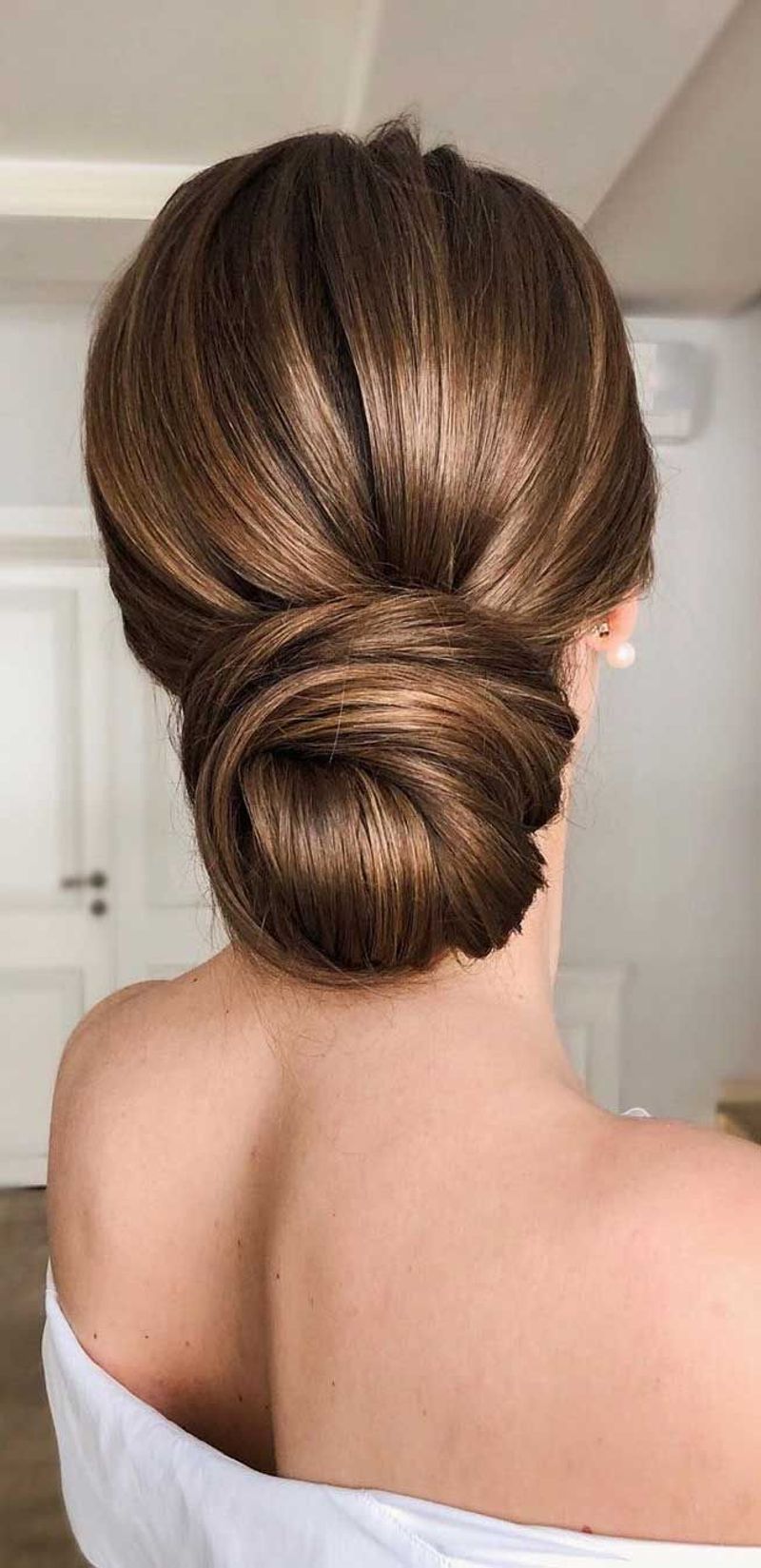 Get Ready in Minutes — Easy Updo Hairstyles for Daily Chic