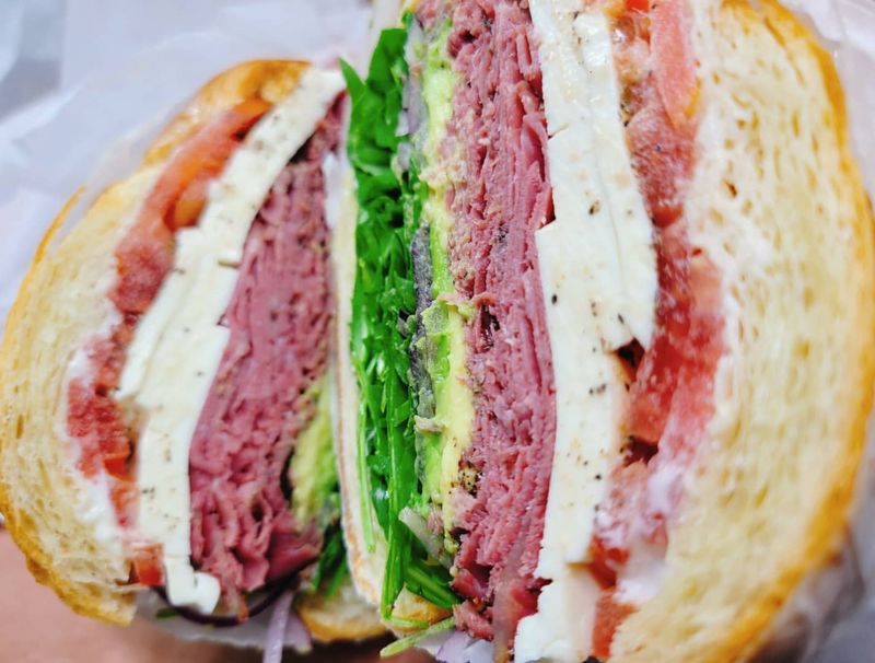 Sunny & Annie's Deli