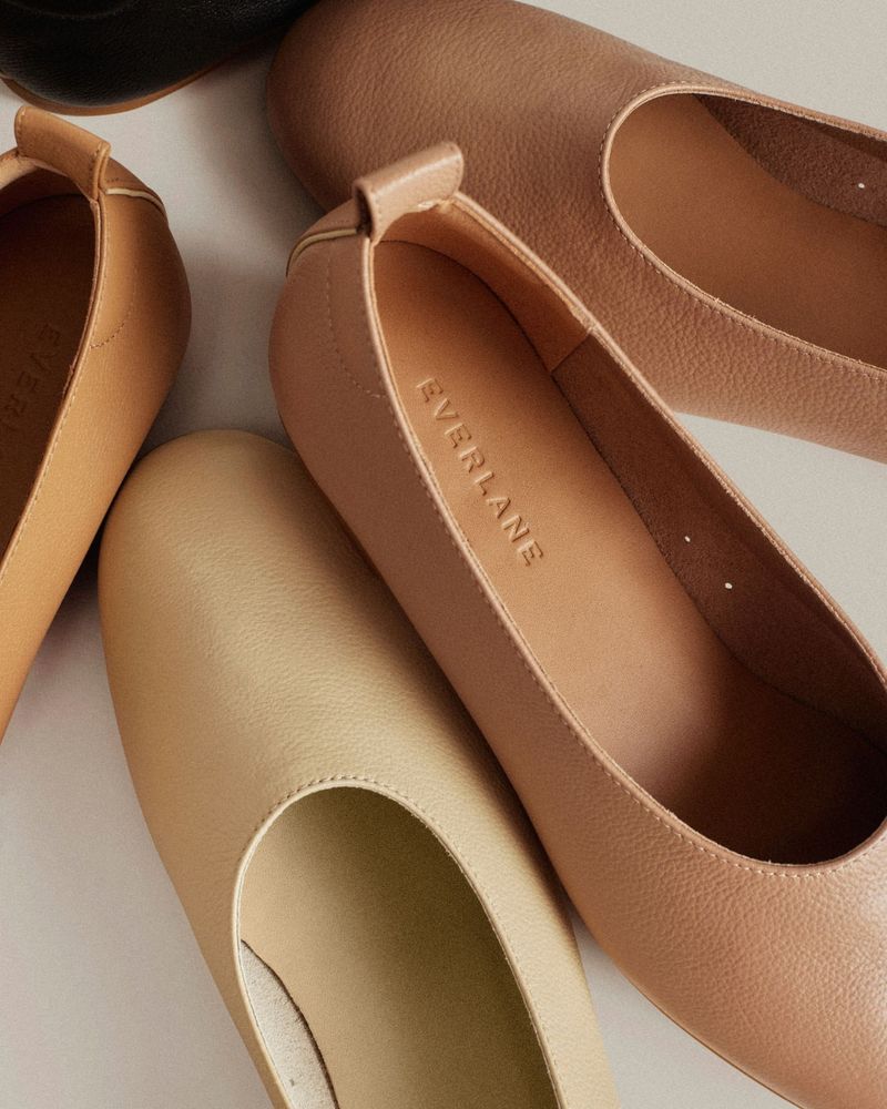 Everlane The Italian Leather Day Glove Flats