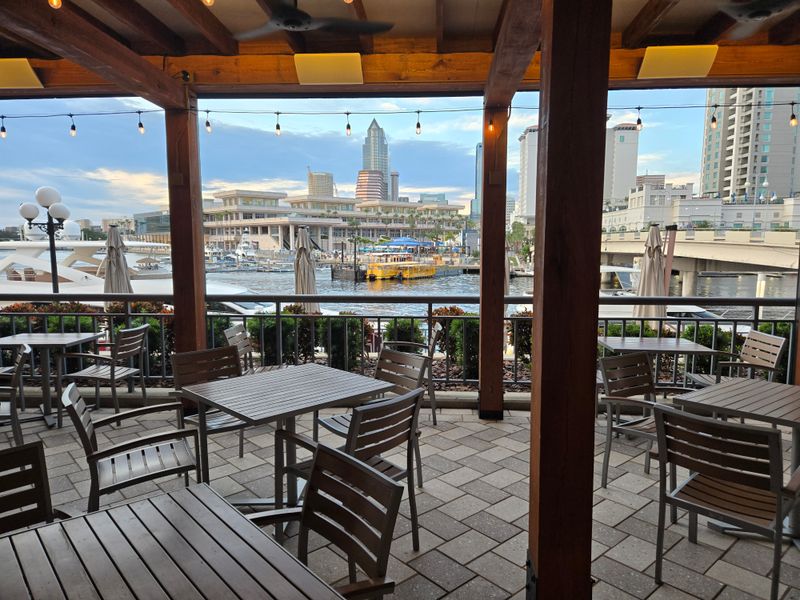 Jackson's Bistro, Bar & Sushi (Tampa)