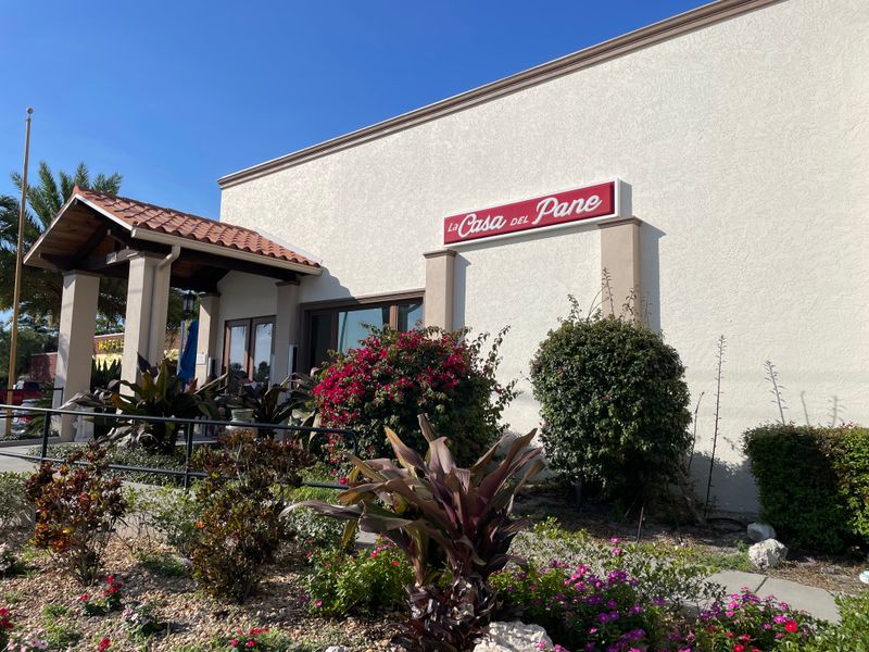 La Casa Del Pane (St. Pete Beach)