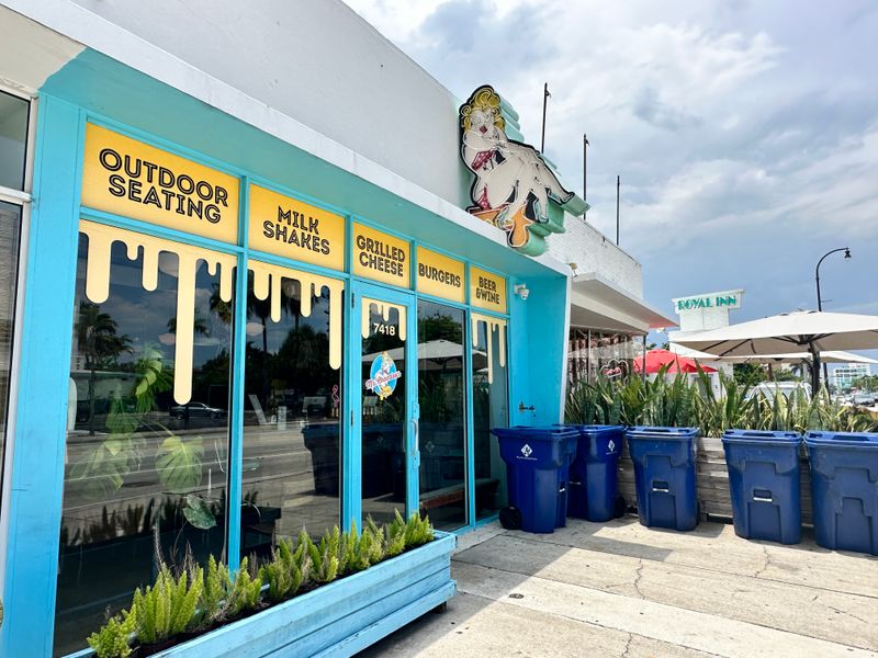 Ms. Cheezious (Miami – MiMo)