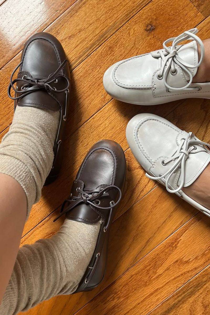 Boast Boat Shoe – Jeffrey Campbell