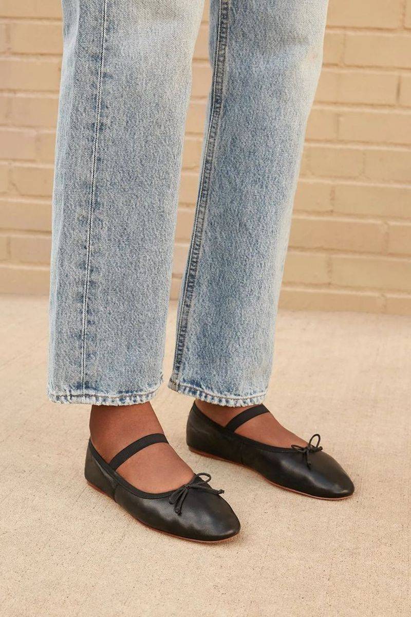 10 Chic Ballet Flats You’ll Want to Add to Your Wardrobe Right Now