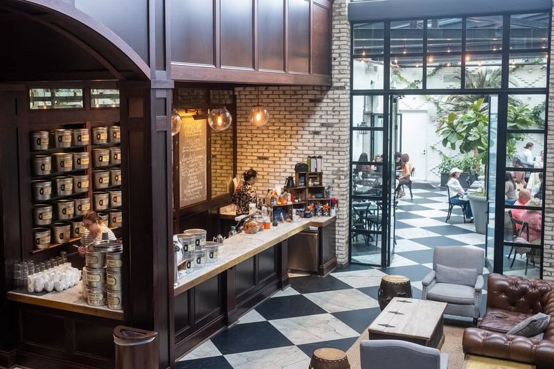 Oxford Exchange— Tampa