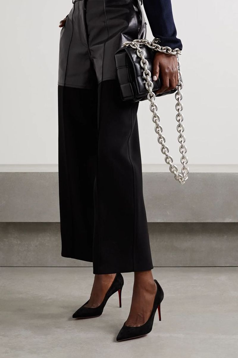Christian Louboutin So Kate