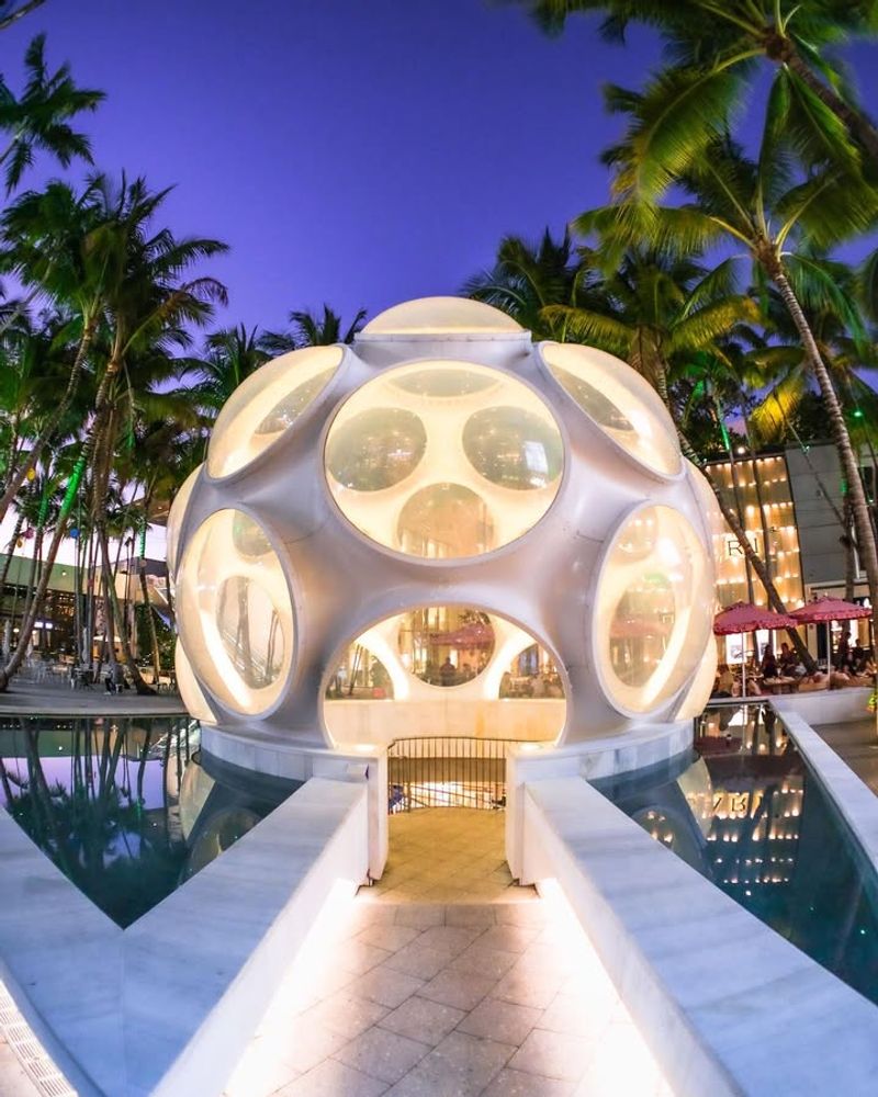 Stroll and browse the Miami Design District