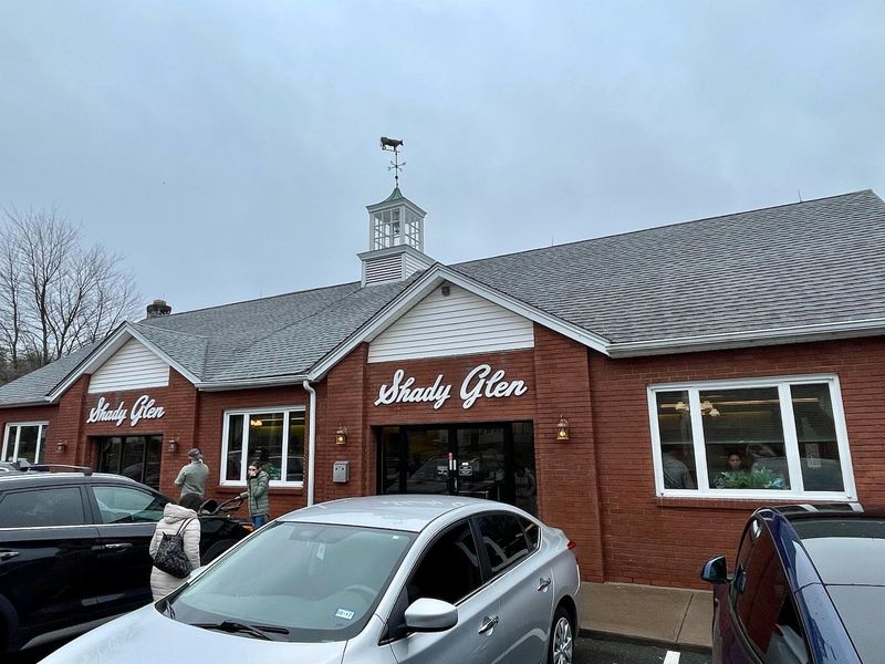 Shady Glen Restaurant and Ice Cream Parlor