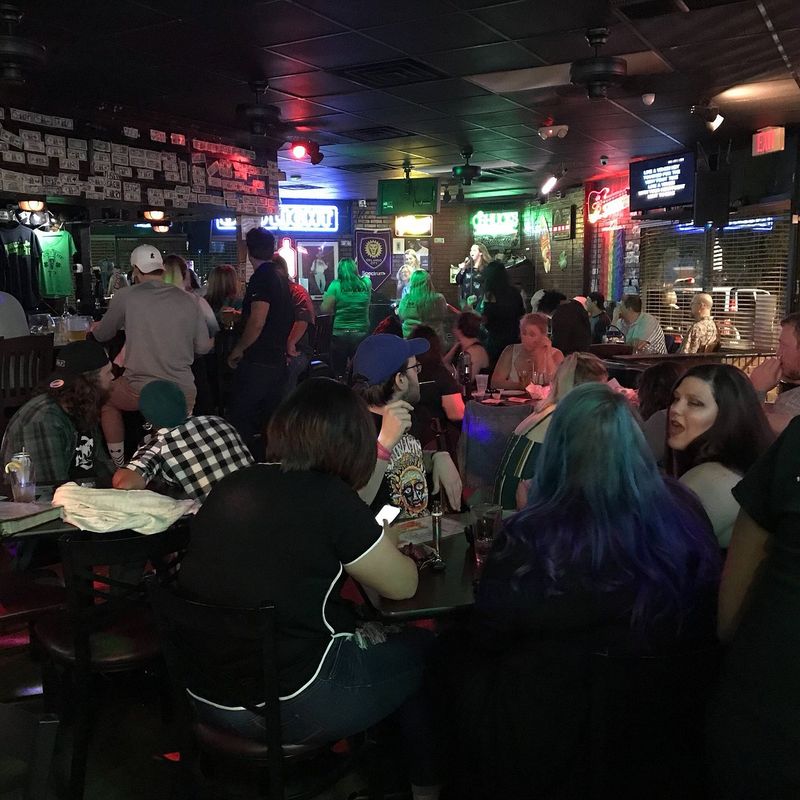 O'Shucks Karaoke Bar (Orlando)