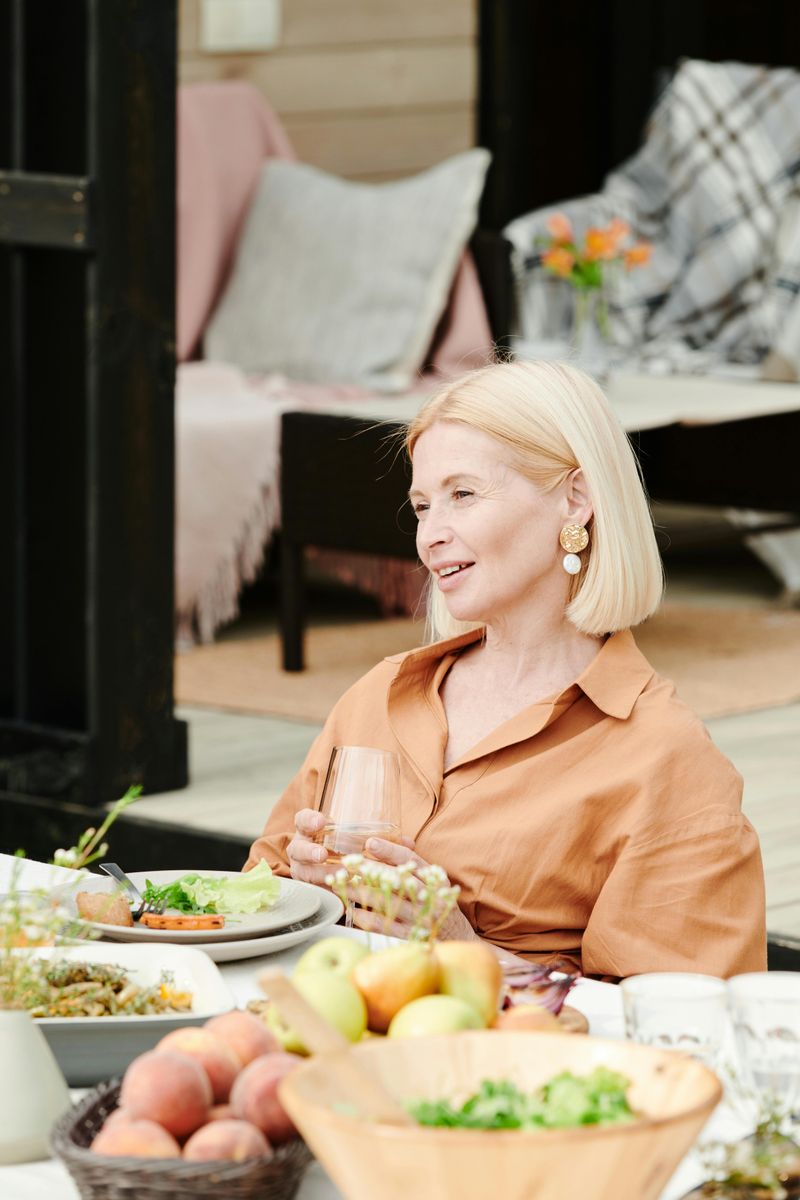 Eating a Balanced, Nutrient-Rich Diet