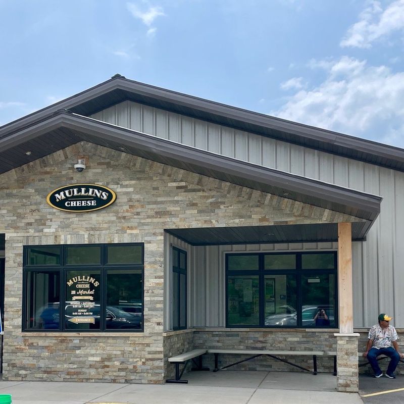 Mullins Cheese Retail Store, Mosinee