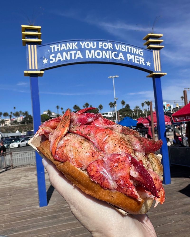 Luke's Lobster