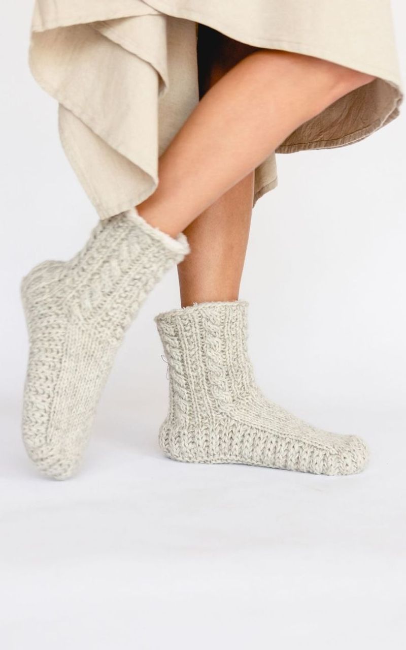 Wool Socks Without Moisture-Wicking Properties