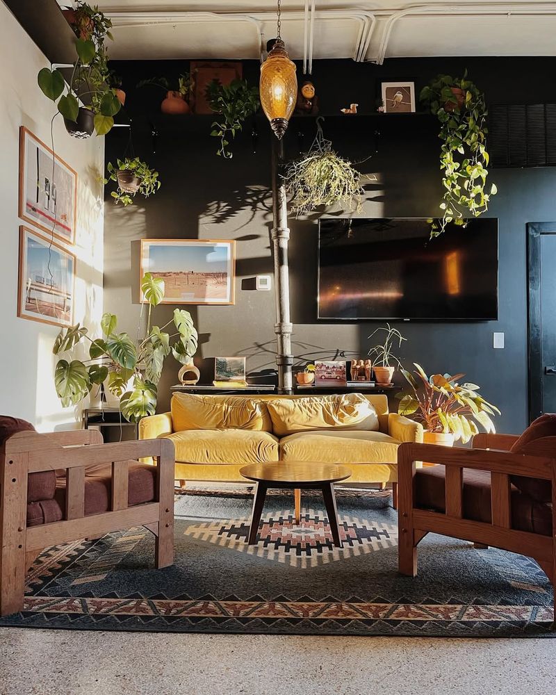 Easy Luck Coffee & Bodega