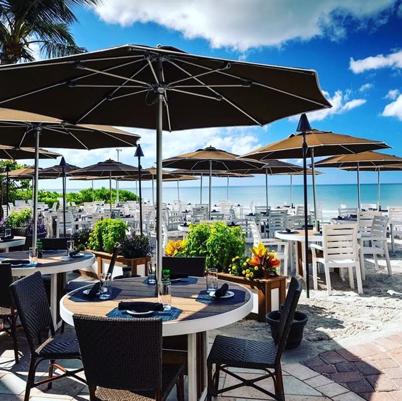 The Turtle Club — Naples