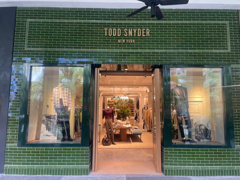 Collins Ave strip — Bal Harbour