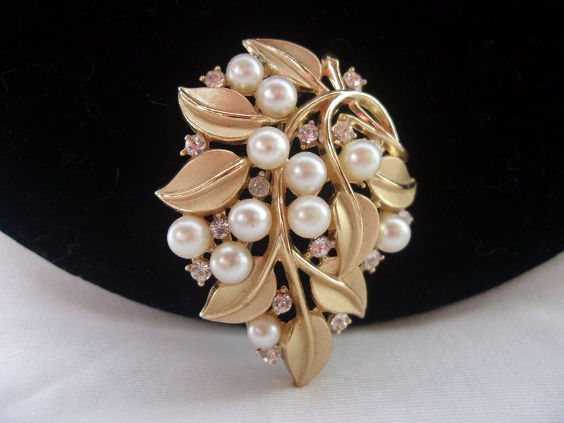 Vintage Brooch