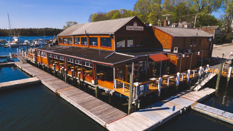 Finn's Harborside, East Greenwich