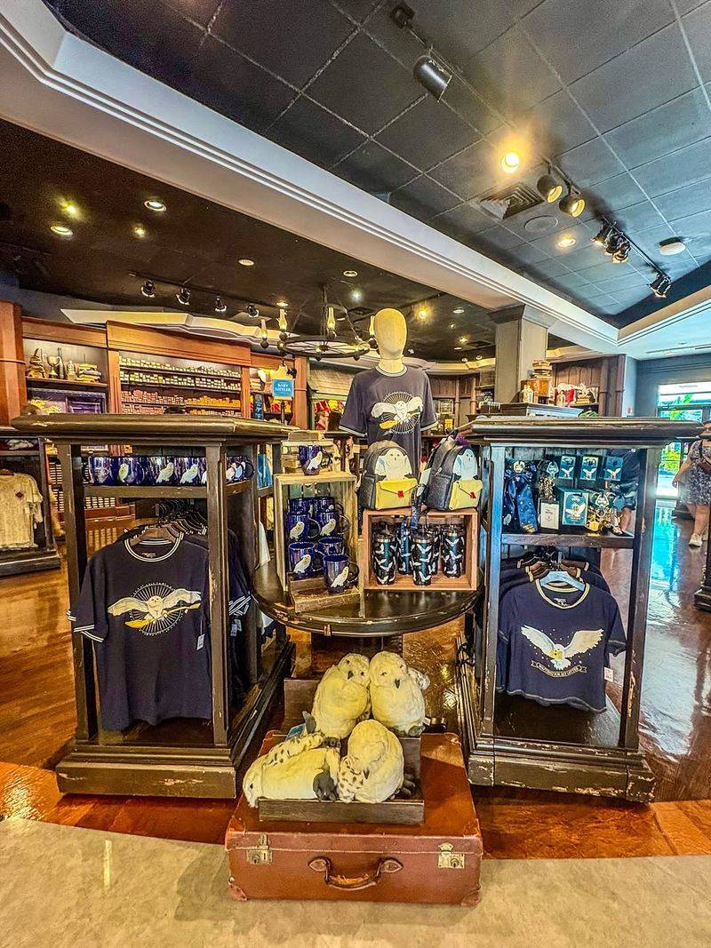 Wizarding World shops & merch stops across the resort (parks + CityWalk)