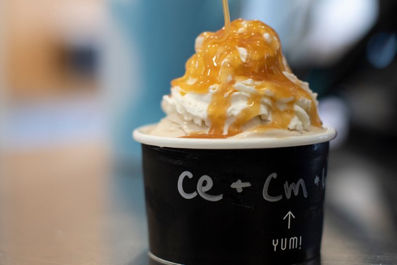 Chill-N Nitrogen Ice Cream — Miami