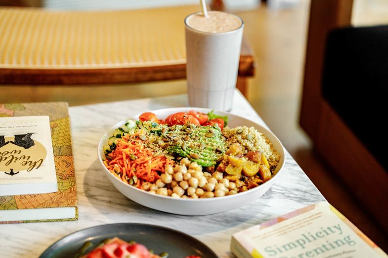 Love Life Cafe – Miami, FL