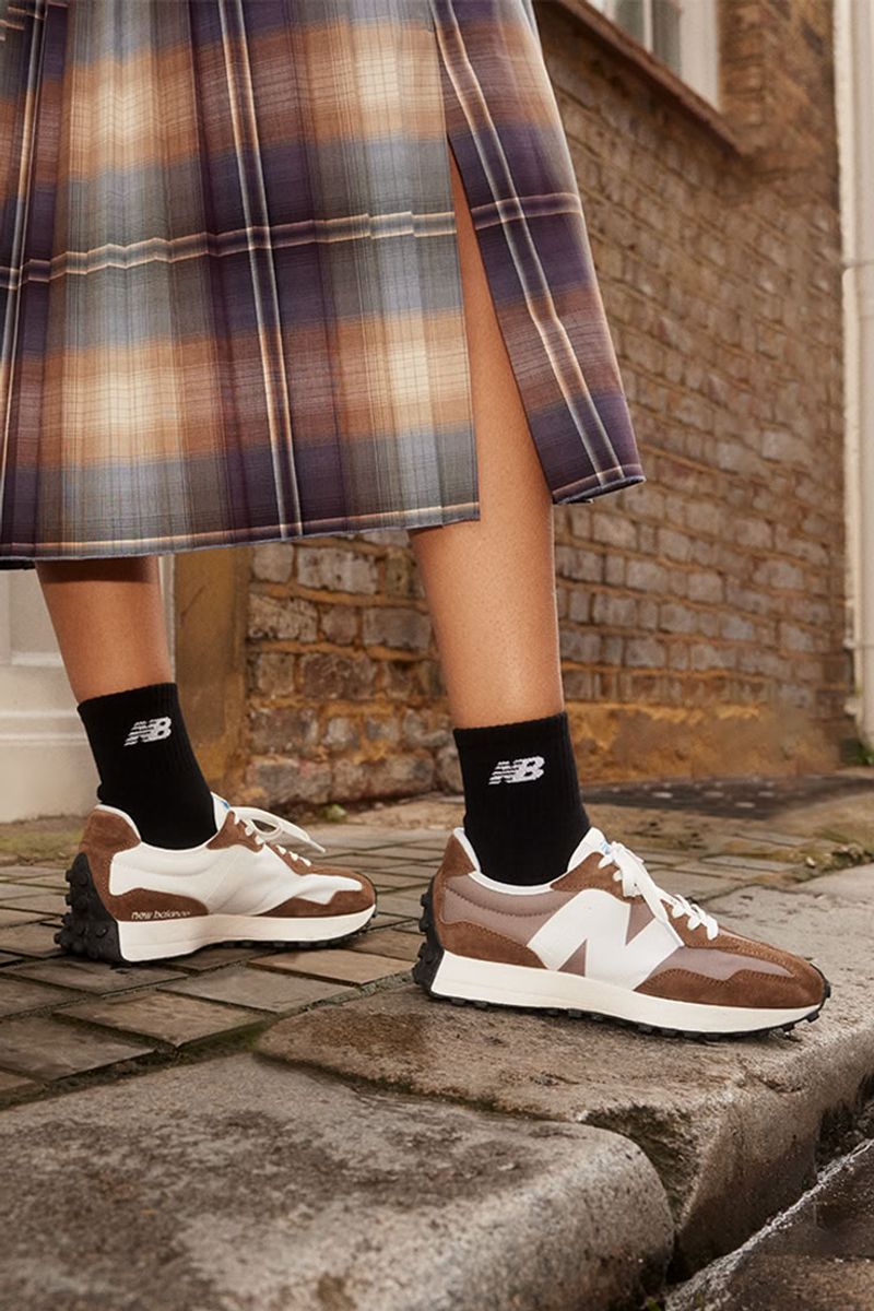 New Balance 327
