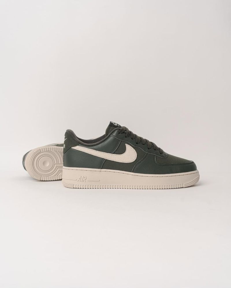 Nike Air Force 1 '07 LX NBHD
